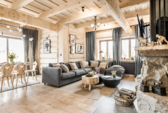 VillaGorsky_Hanco_livingroom_fireplace2