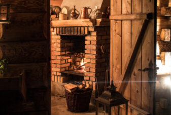 VillaGorsky_grill_hut_fireplace